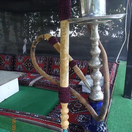 לינה וארוחת בוקר Sirin