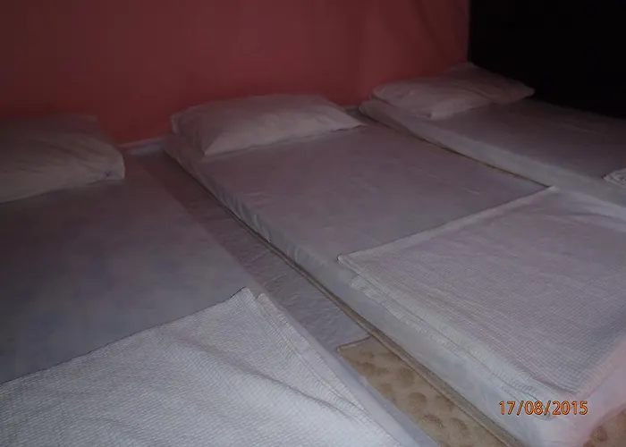 Sirin Bed and Breakfast 2*