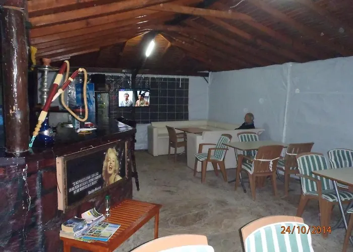 Sirin Bed and Breakfast Φετιγιέ